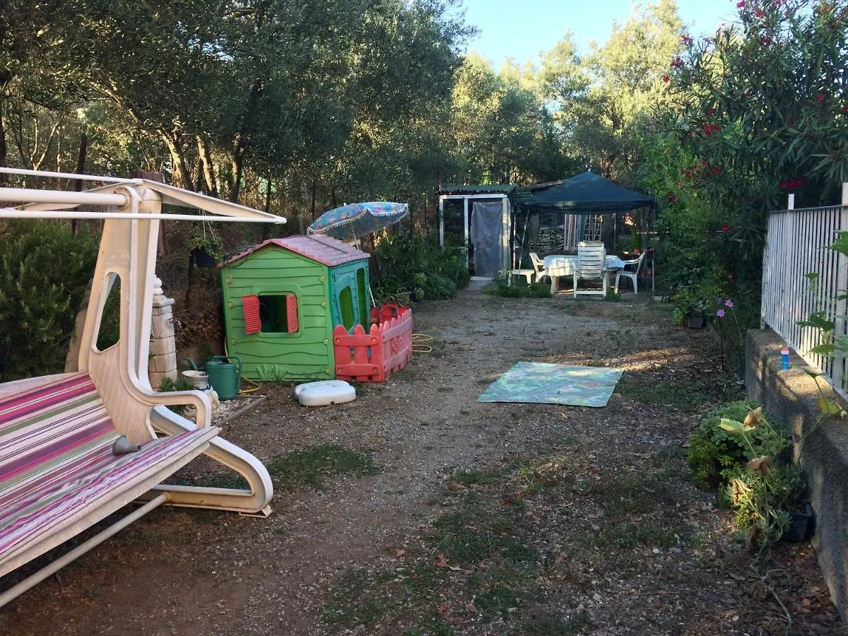 Appartamento A Casa di Nonna Luciana - Trilocale con Giardino Ceriale Italia